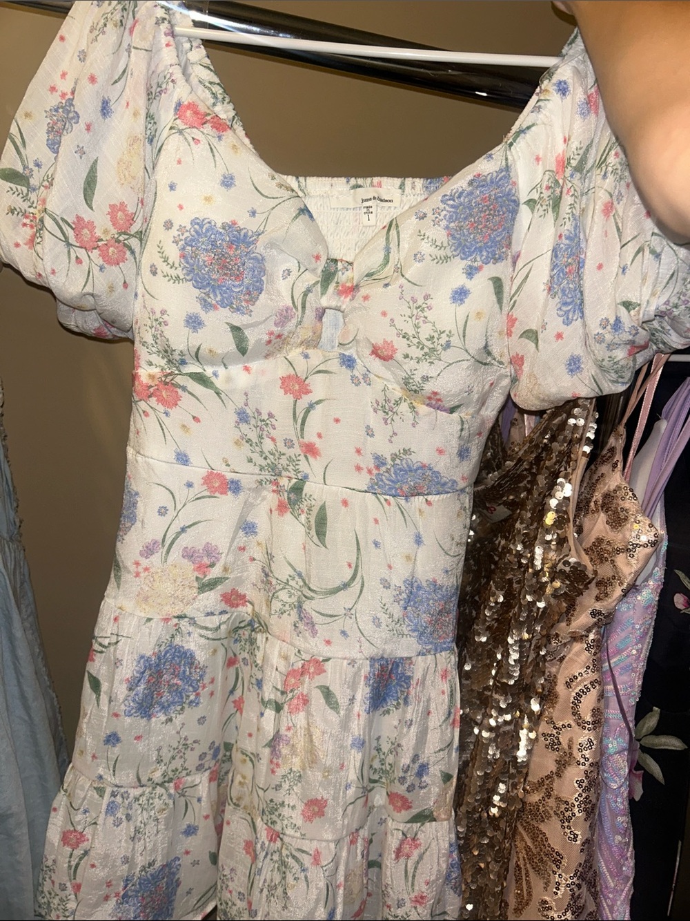 Floral Puff-Sleeve Midi Dress in Cream